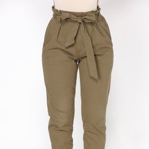Going On An Adventure Cargo Pants - Olive